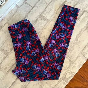 LuLaRoe Blue Tween Leggings with Purple Roses and Red Petals EUC